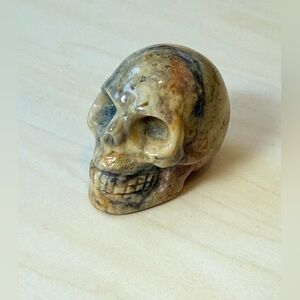 Artistic Stone Skull Gem Sculpture